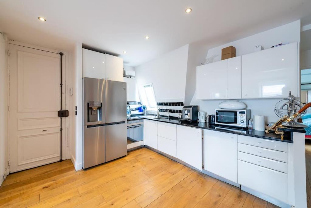 פריז Appartement Vue Tour Eiffel מראה חיצוני תמונה
